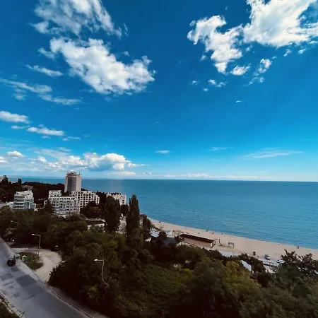 кабакум Apartment Varna